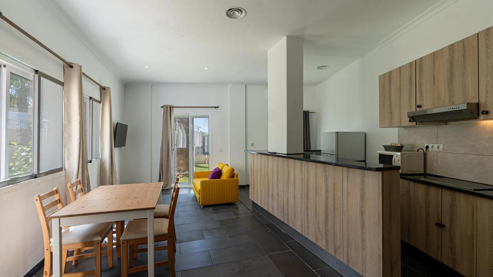 Aparthotel Casadelmar Marbella 0*,  España