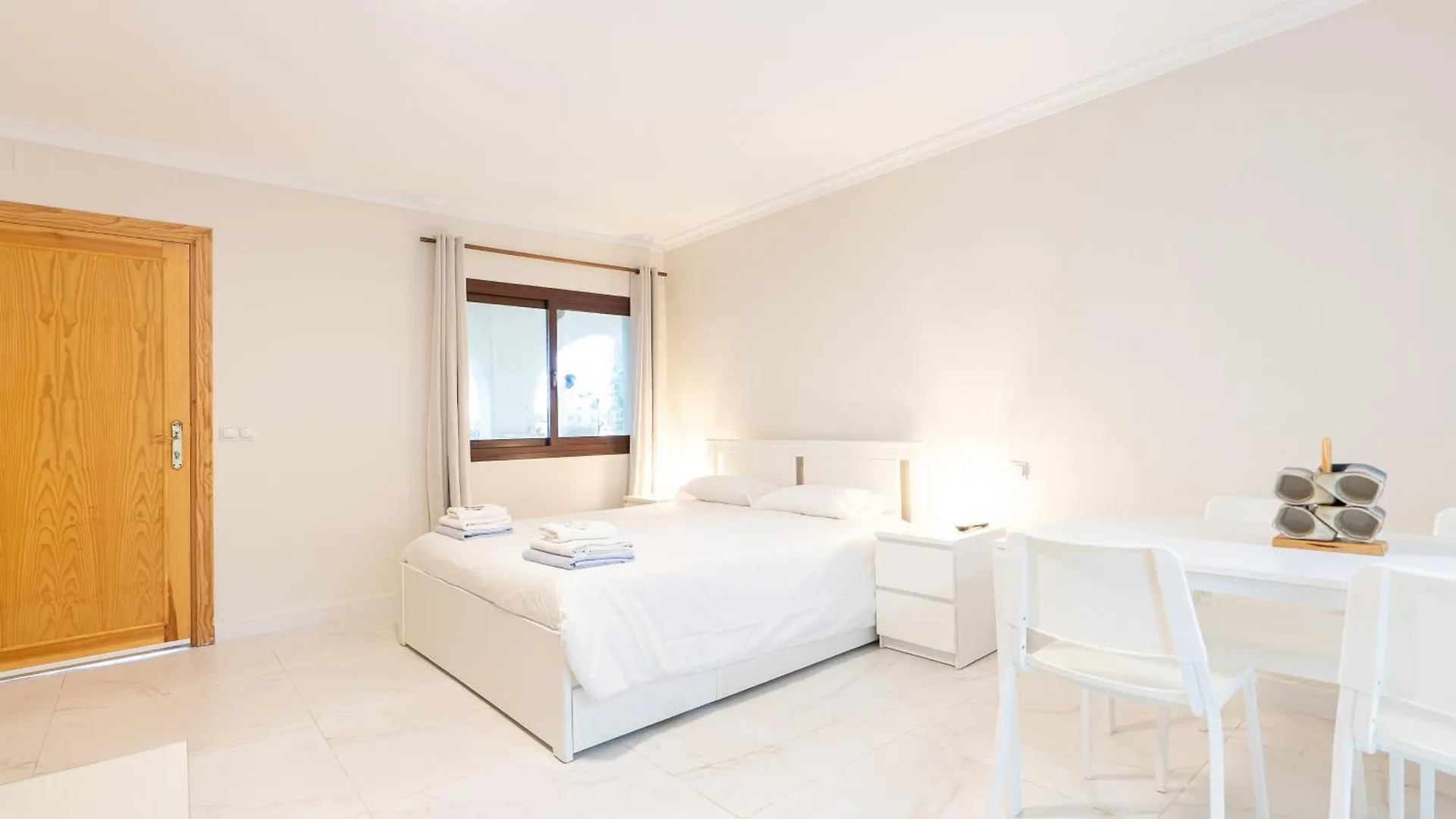 Aparthotel Casadelmar Marbella 23 Apartamentos Vacacionales